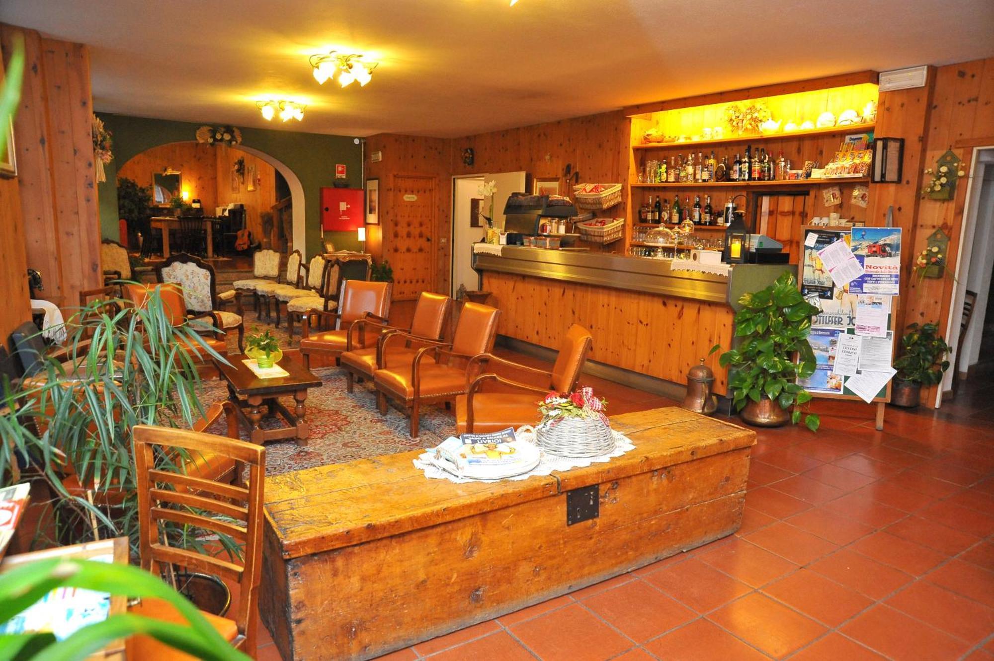 Albergo Stelvio ボルミオ エクステリア 写真